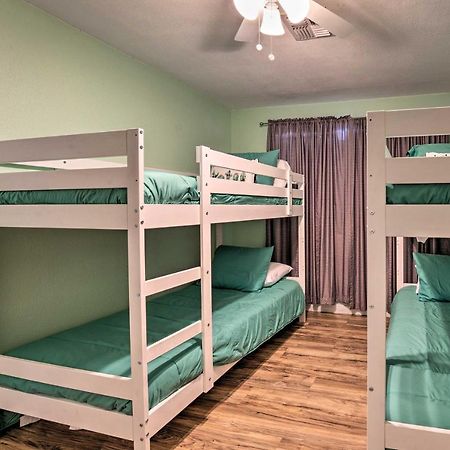 Updated Family Home - 2 Blocks To Colorado River! Bullhead City Dış mekan fotoğraf