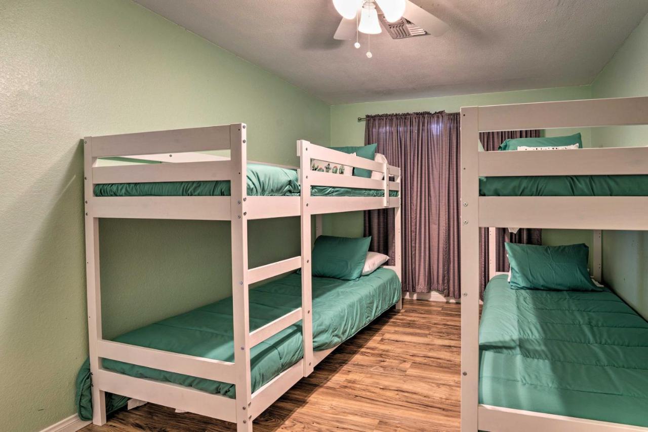 Updated Family Home - 2 Blocks To Colorado River! Bullhead City Dış mekan fotoğraf