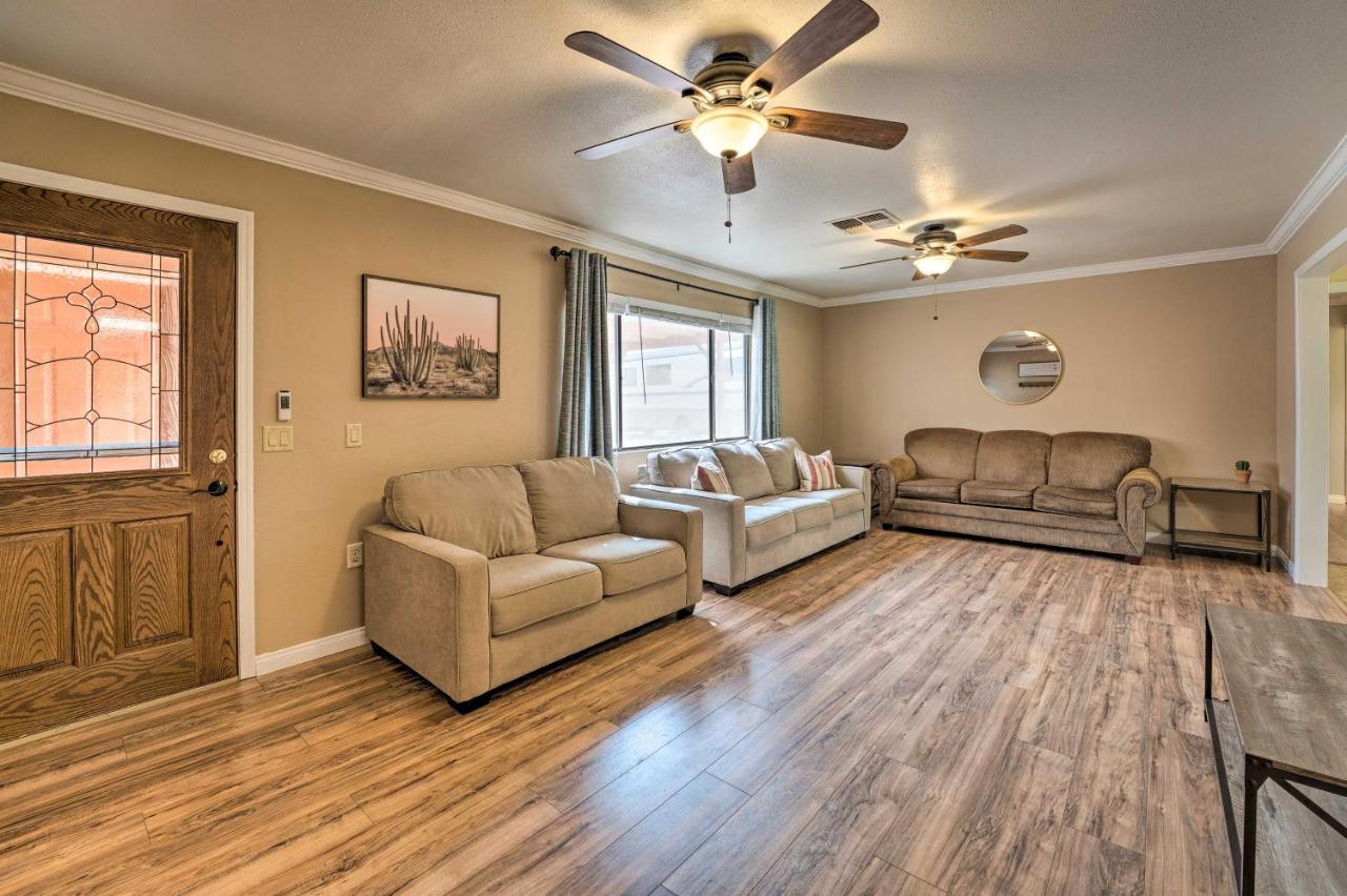 Updated Family Home - 2 Blocks To Colorado River! Bullhead City Dış mekan fotoğraf